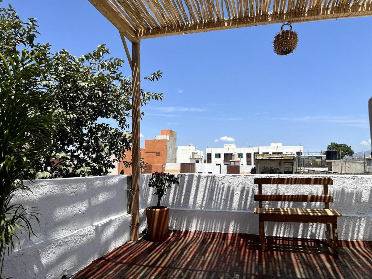 Villa Casa Colibri Oaxaca Con Jacuzzi En Terraza Santa Maria Atzompa Exterior foto
